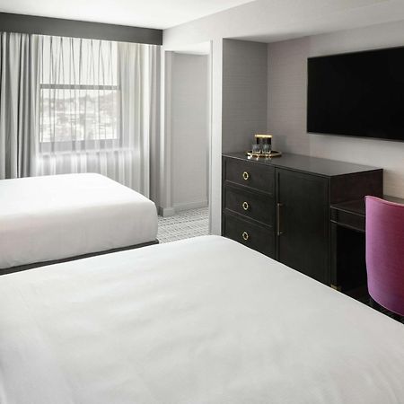 The Axis Moline Hotel, Tapestry Collection By Hilton Exteriér fotografie