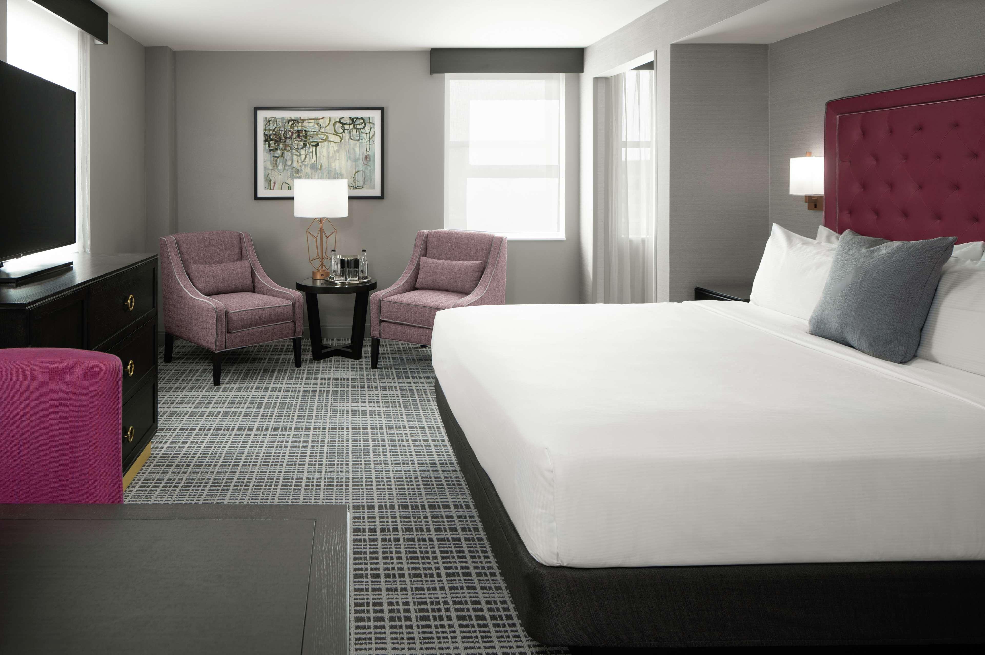 The Axis Moline Hotel, Tapestry Collection By Hilton Exteriér fotografie