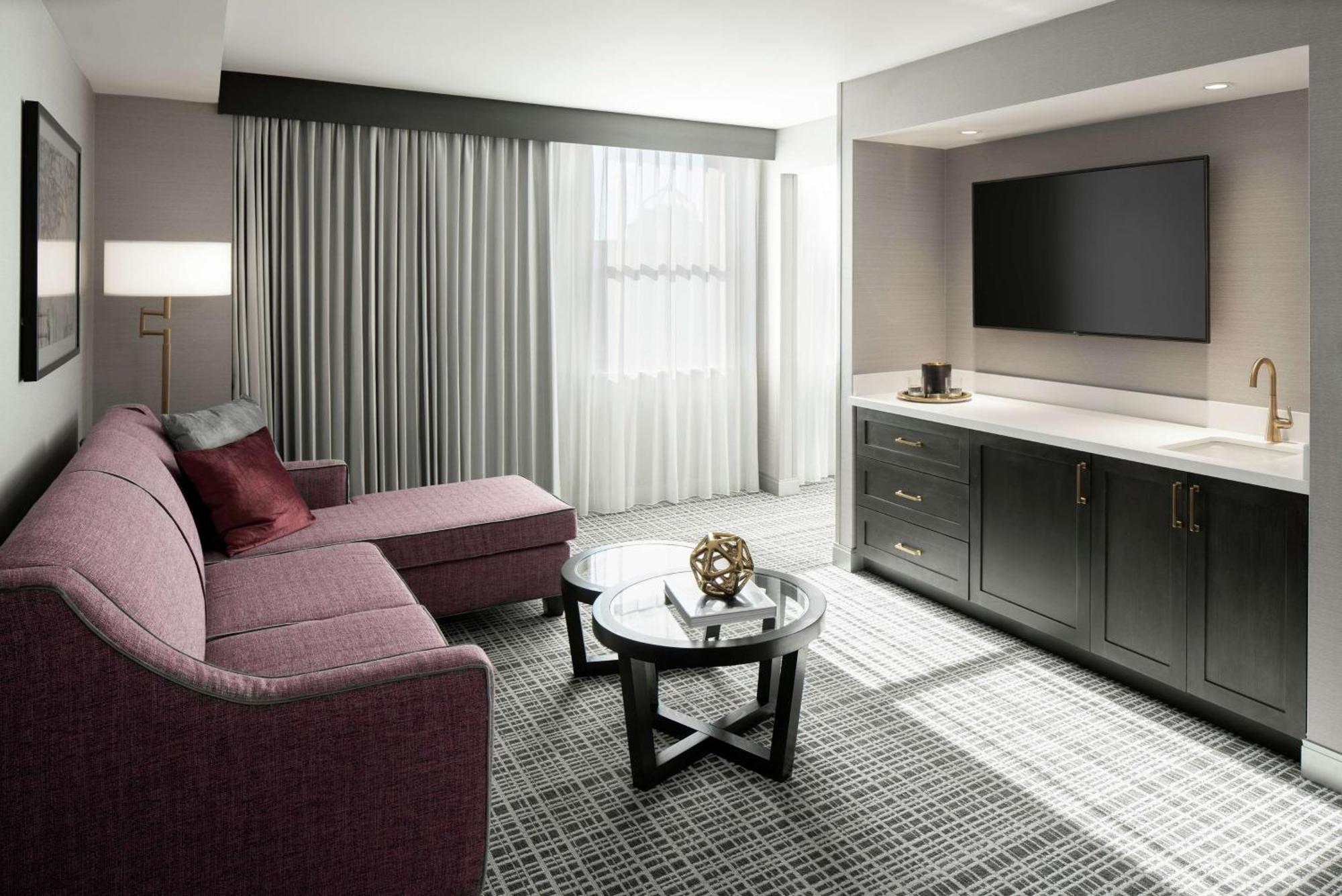 The Axis Moline Hotel, Tapestry Collection By Hilton Exteriér fotografie